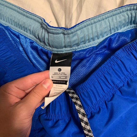 Nike Swimsuit - Picture 2 of 2